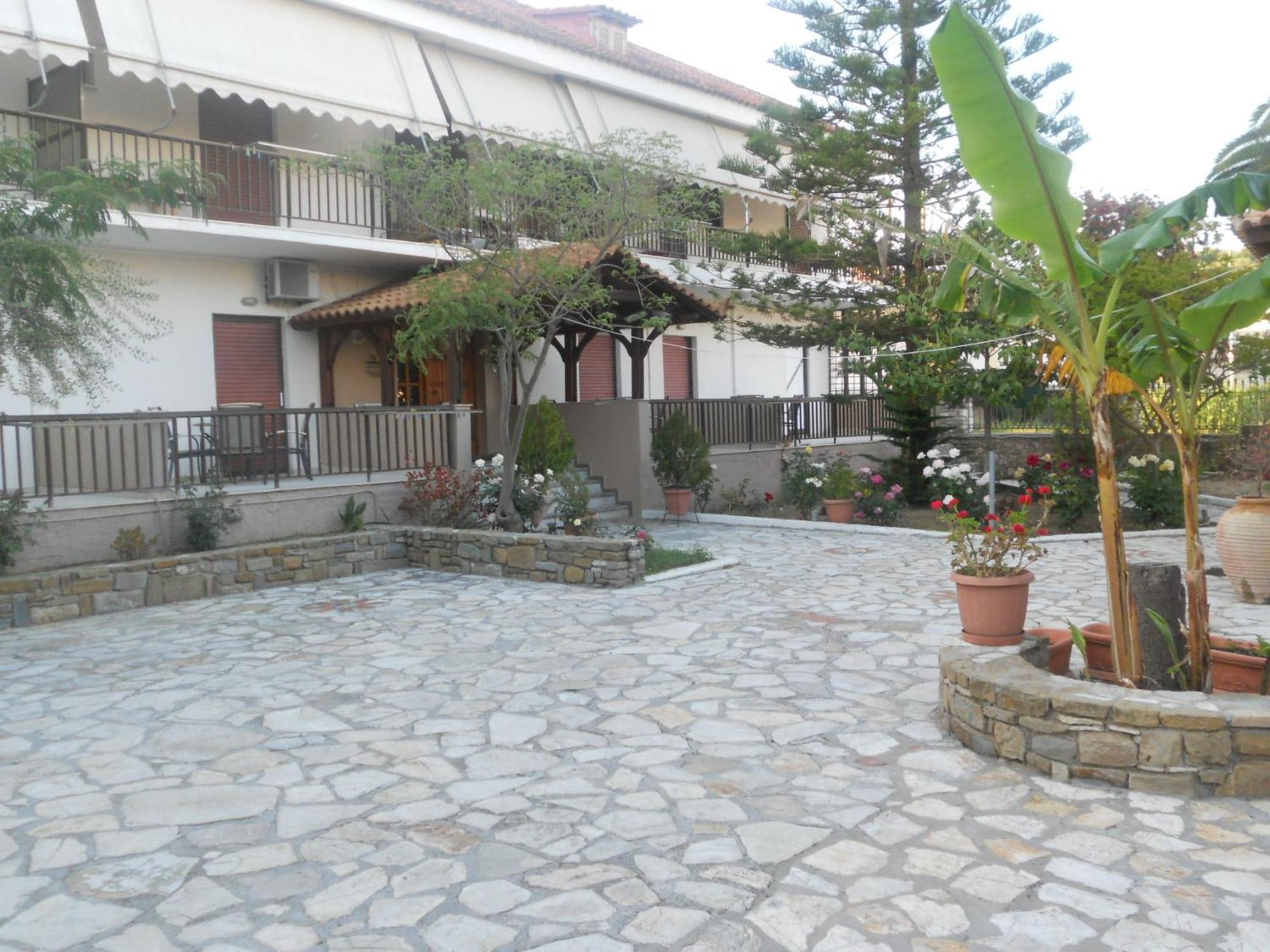 Assimakis Hotel Finikounta Exterior photo
